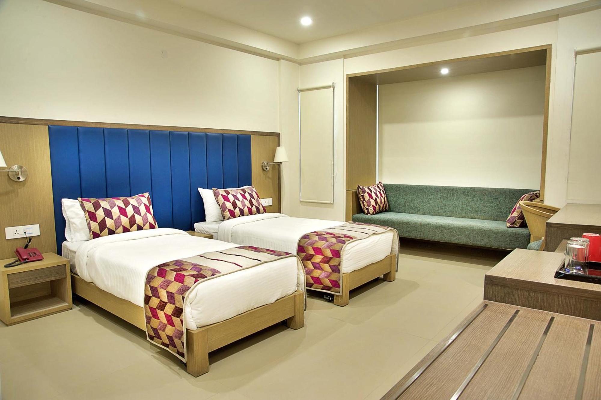 Purple Cloud Hotel Devanahalli Exterior foto