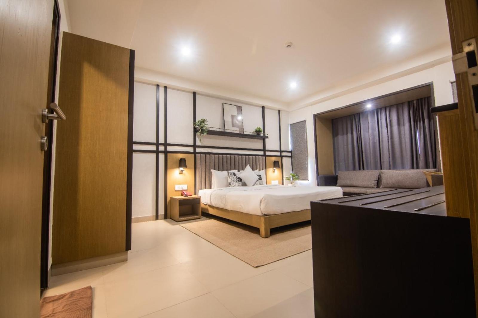 Purple Cloud Hotel Devanahalli Exterior foto